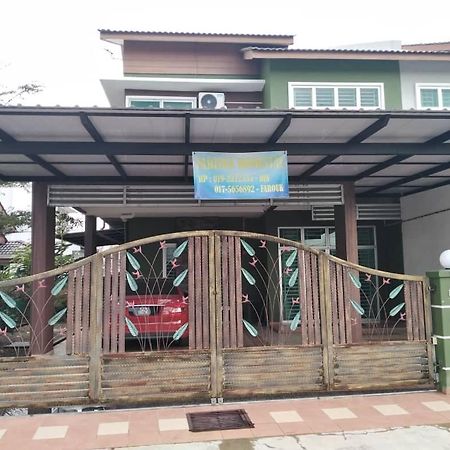 Farisha Homestay Alor Setar Ngoại thất bức ảnh